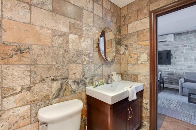 モントリオールLofts De La Petite Italieアパートメント エクステリア 写真