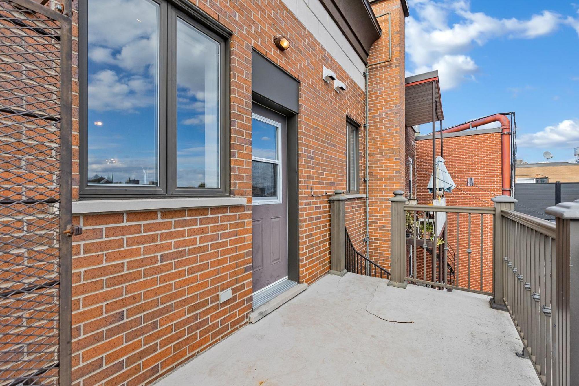 モントリオールLofts De La Petite Italieアパートメント エクステリア 写真
